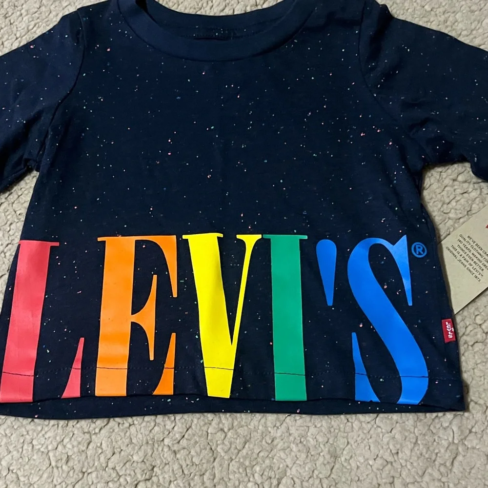 🖤New Levi's Classic Logo Short Sleeve Top🖤